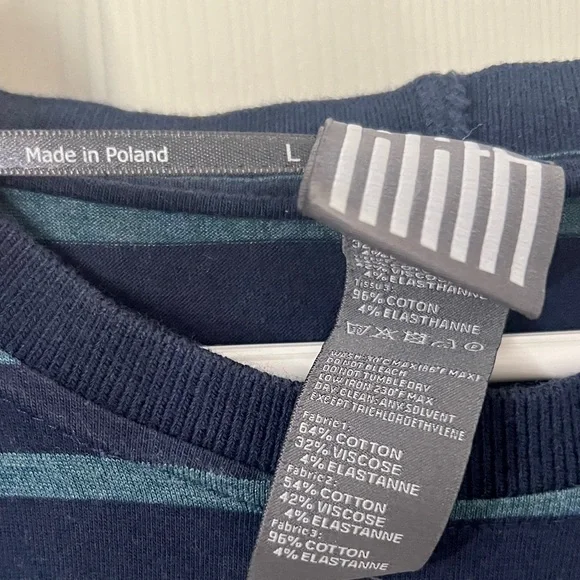 Lilith Dress made in Poland - Size L in US | 42 Euro - Picture 4 of 10